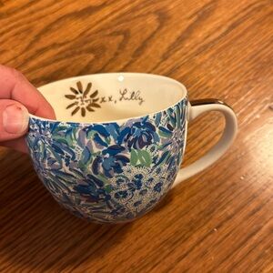 Lilly Pulitzer blue ceramic mug
